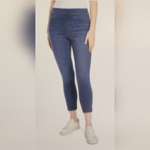 Gloria Vanderbilt All Around Slimming Size 16 Inseam Measures 26" Pull O…